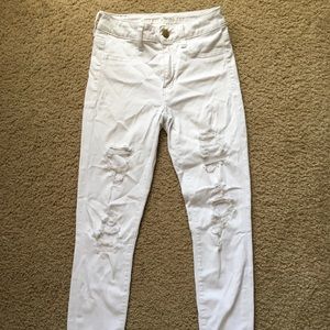 White Ripped American Eagle Jeans
